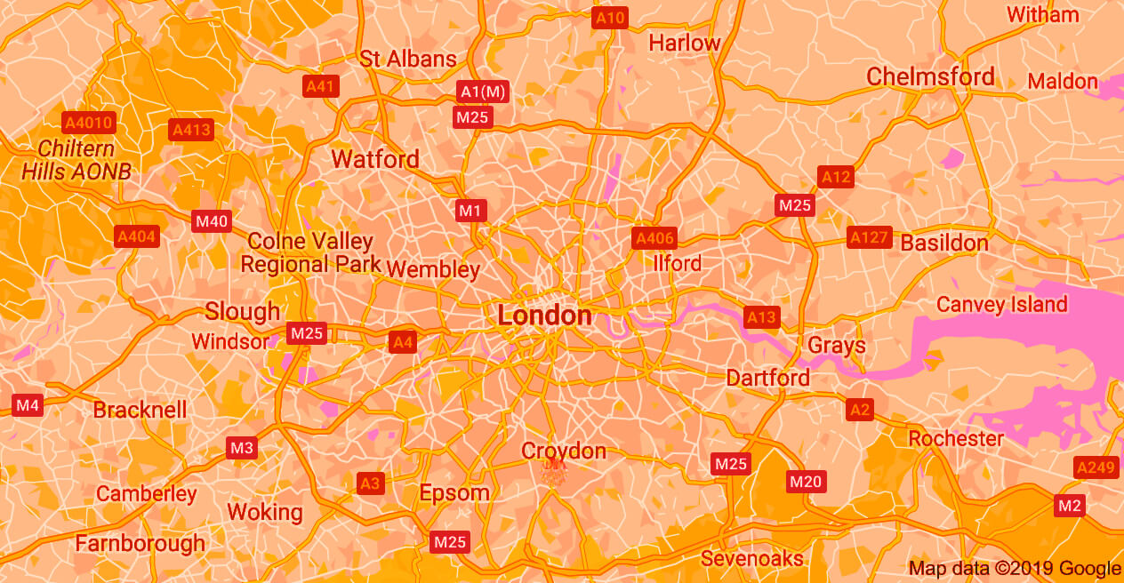 Heatmap showing temperature variations in London and surrounding areas.